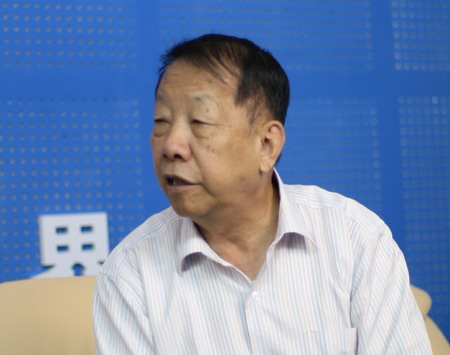 嘉宾访谈直播-新华网兵团频道